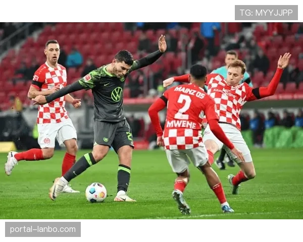 数据报告：美因茨vs波鸿一役，双方合计高空球争抢次数创赛季新高